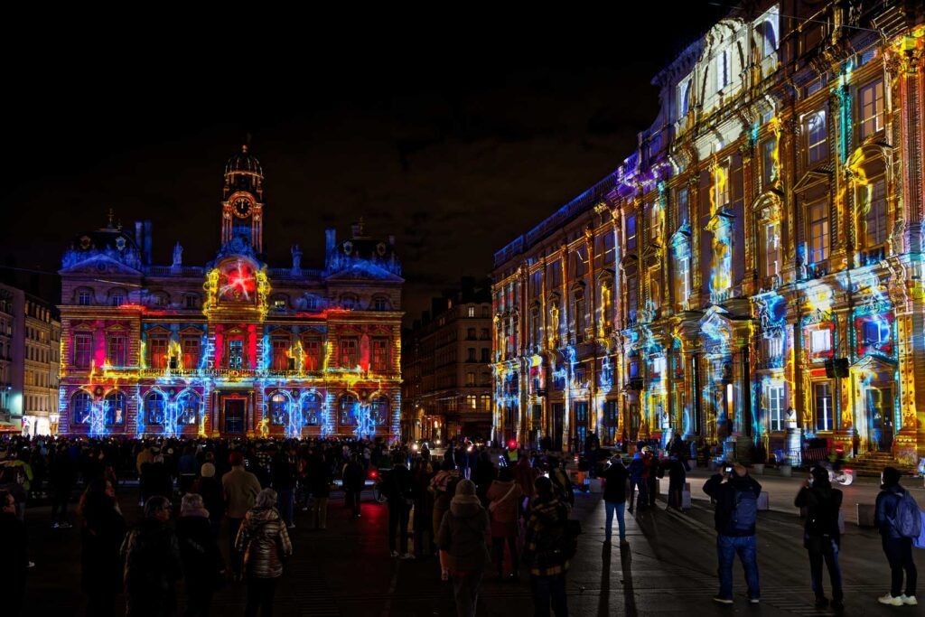 La Fête des Lumières, l’un des plus grands événements lumineux au monde qui attire plus de 4 millions de visiteurs chaque année