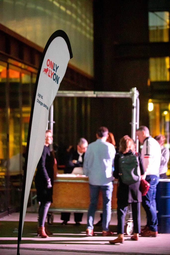 Oriflamme publicitaire OnlyLyon