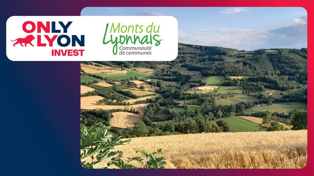 Affiche publicitaire de OnlyLyon et de la communauté de communes des Monts du lyonnais